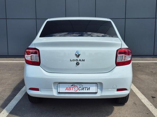Renault Logan II Рестайлинг с пробегом 2022 года, цена 1 099 000 рублей, 74248 км, седан, Автокод Объявления
