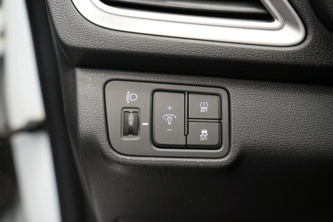 Hyundai Solaris II Рестайлинг с пробегом 2020 года, цена 1 645 000 рублей, 108780 км, седан, Автокод Объявления