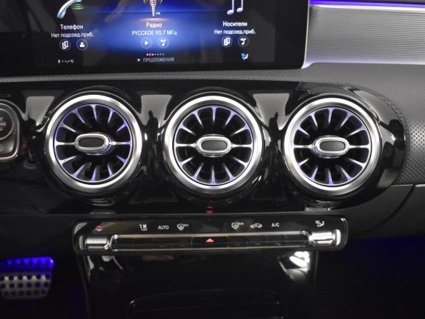 Mercedes-Benz CLA II (C118 X118) с пробегом 2020 года, цена 2 899 900 рублей, 78260 км, седан, Автокод Объявления