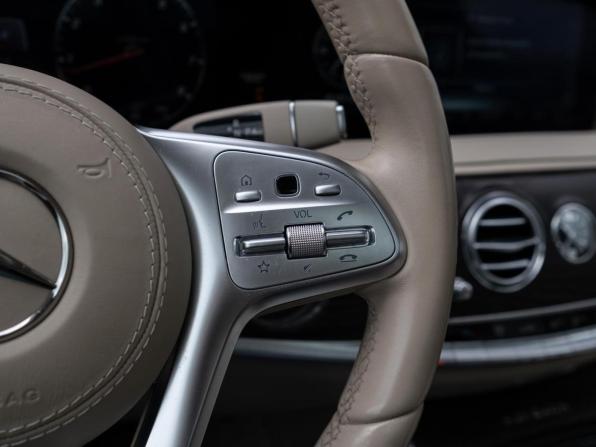 Mercedes-Benz Maybach S-Класс I (X222) Рестайлинг с пробегом 2019 года, цена 6 200 000 рублей, 146213 км, седан, Автокод Объявления
