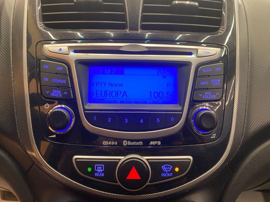 Hyundai Solaris I Санкт-Петербург  - изображение 15
