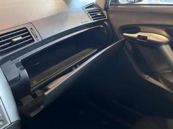 Toyota Verso I с пробегом 2010 года, цена 1 160 000 рублей, 172381 км, компактвэн, Автокод Объявления