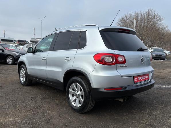 Volkswagen Tiguan I с пробегом 2010 года, цена 1 035 000 рублей, 235583 км, внедорожник, Автокод Объявления