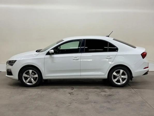 Skoda Rapid II с пробегом 2020 года, цена 1 629 000 рублей, 70000 км, лифтбек, Автокод Объявления