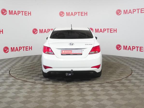 Hyundai Solaris I Рестайлинг с пробегом 2015 года, цена 1 000 000 рублей, 110333 км, седан, Автокод Объявления