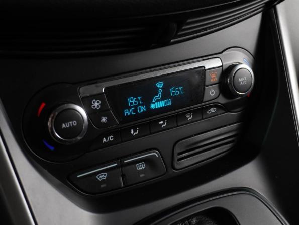 Ford Kuga II с пробегом 2013 года, цена 1 299 000 рублей, 123038 км, внедорожник, Автокод Объявления