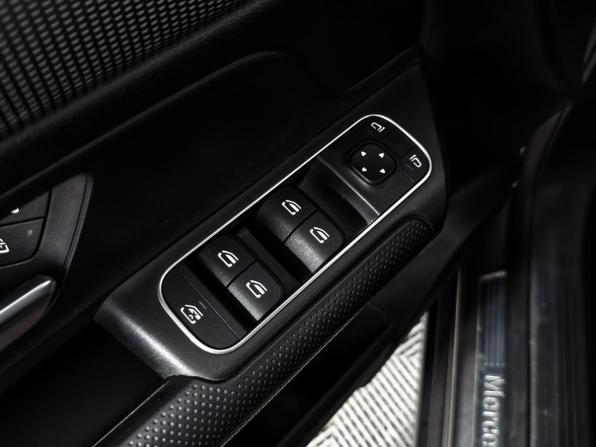 Mercedes-Benz GLB I (X247) с пробегом 2020 года, цена 2 590 000 рублей, 137326 км, внедорожник, Автокод Объявления
