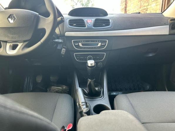 Renault Fluence I с пробегом 2010 года, цена 590 000 рублей, 157312 км, седан, Автокод Объявления