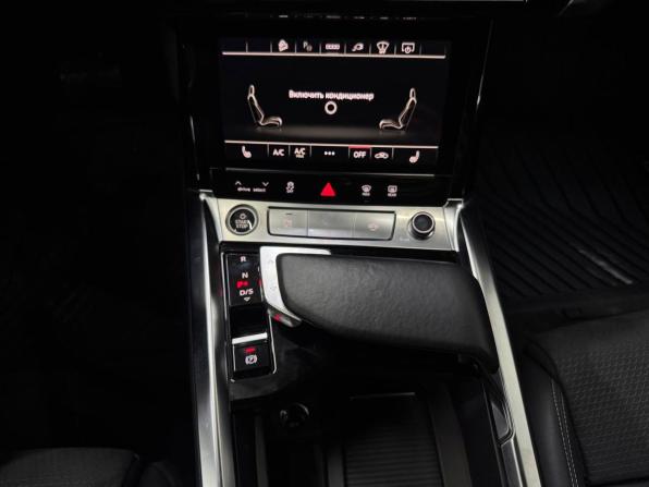 Audi e-tron Sportback I с пробегом 2022 года, цена 4 999 000 рублей, 26000 км, внедорожник, Автокод Объявления