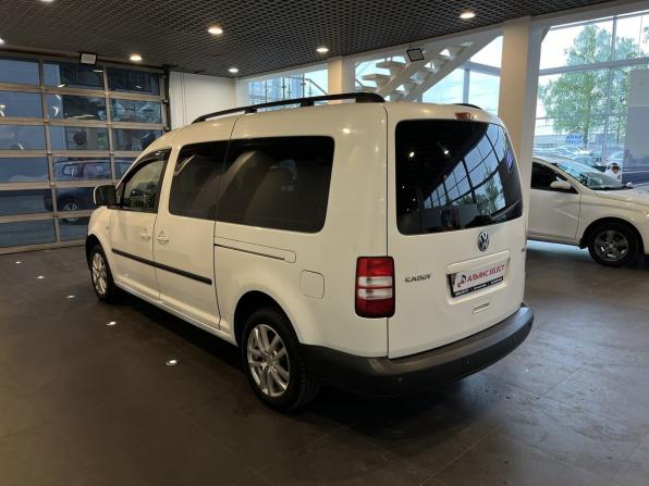 Volkswagen Caddy III Рестайлинг с пробегом 2012 года, цена 750 000 рублей, 265672 км, компактвэн, Автокод Объявления