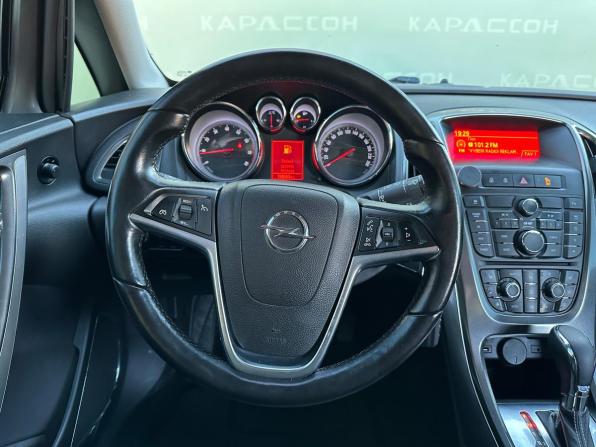 Opel Astra J с пробегом 2011 года, цена 650 000 рублей, 178553 км, хэтчбек, Автокод Объявления