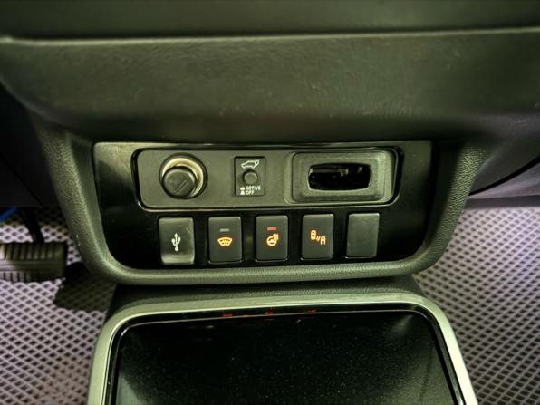 Mitsubishi Outlander III Рестайлинг 3 с пробегом 2018 года, цена 2 335 000 рублей, 99359 км, внедорожник, Автокод Объявления