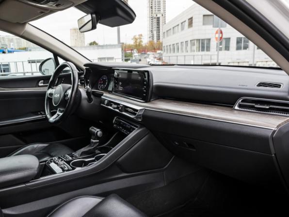Kia K5 III с пробегом 2022 года, цена 2 397 000 рублей, 111225 км, седан, Автокод Объявления