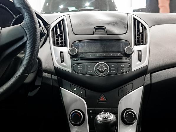 Chevrolet Cruze I Рестайлинг с пробегом 2013 года, цена 680 000 рублей, 141618 км, универсал, Автокод Объявления
