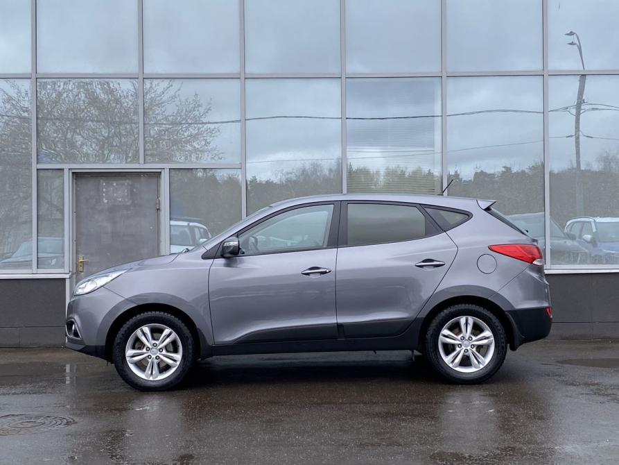 Hyundai ix35 I Москва  - изображение 8