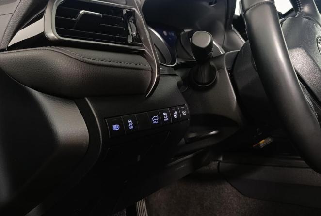 Toyota Camry VIII (XV70) Рестайлинг с пробегом 2021 года, цена 3 570 000 рублей, 95449 км, седан, Автокод Объявления