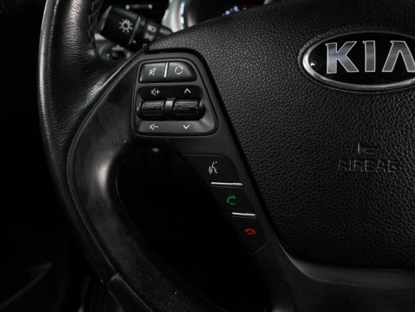 Kia Ceed II с пробегом 2015 года, цена 1 239 000 рублей, 142018 км, хэтчбек, Автокод Объявления