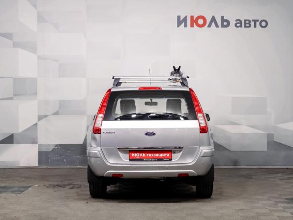 Ford Fusion I Рестайлинг с пробегом 2010 года, цена 505 000 рублей, 115783 км, хэтчбек, Автокод Объявления