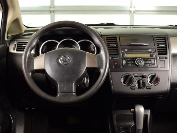 Nissan Tiida I Рестайлинг с пробегом 2011 года, цена 799 995 рублей, 187855 км, хэтчбек, Автокод Объявления