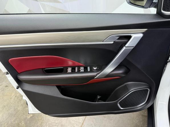 Geely Coolray I с пробегом 2023 года, цена 1 990 000 рублей, 35375 км, внедорожник, Автокод Объявления