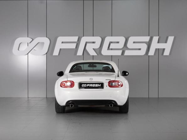 Mazda MX-5 III (NC) Рестайлинг с пробегом 2012 года, цена 2 996 000 рублей, 15622 км, родстер, Автокод Объявления