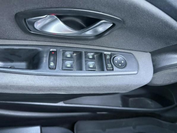 Renault Megane III с пробегом 2010 года, цена 529 000 рублей, 286703 км, хэтчбек, Автокод Объявления