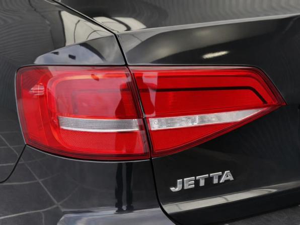 Volkswagen Jetta VI Рестайлинг с пробегом 2015 года, цена 1 287 000 рублей, 115685 км, седан, Автокод Объявления