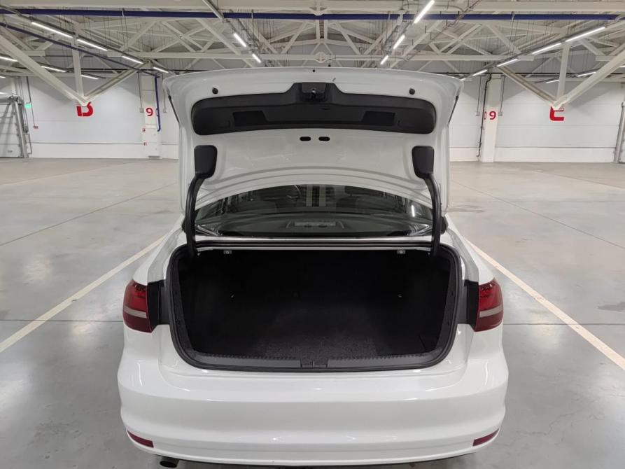 Volkswagen Jetta VI Рестайлинг Казань  - изображение 12