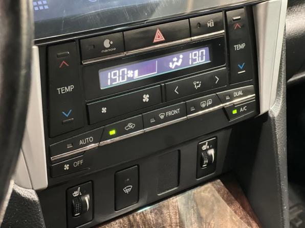 Toyota Camry VII (XV50) Рестайлинг с пробегом 2016 года, цена 2 360 000 рублей, 151764 км, седан, Автокод Объявления