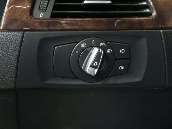 BMW 3 серии V (E90/E91/E92/E93) Рестайлинг с пробегом 2010 года, цена 1 370 000 рублей, 261982 км, седан, Автокод Объявления