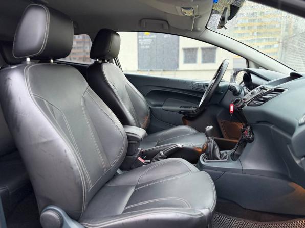 Ford Fiesta Mk6 с пробегом 2012 года, цена 655 000 рублей, 121913 км, хэтчбек, Автокод Объявления