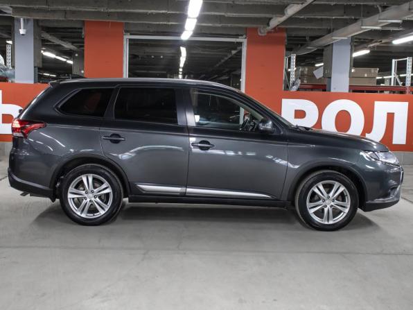 Mitsubishi Outlander III Рестайлинг 3 с пробегом 2020 года, цена 2 329 000 рублей, 86764 км, внедорожник, Автокод Объявления