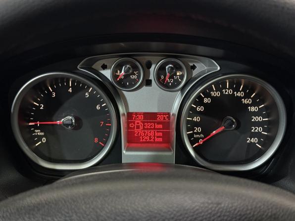 Ford Focus II Рестайлинг с пробегом 2008 года, цена 389 000 рублей, 276767 км, седан, Автокод Объявления