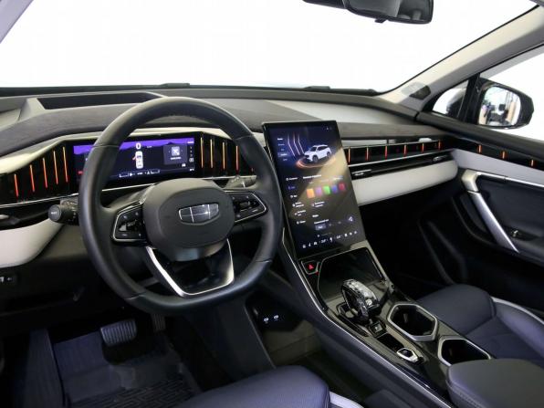 Geely Atlas II с пробегом 2024 года, цена 2 725 000 рублей, 15550 км, внедорожник, Автокод Объявления