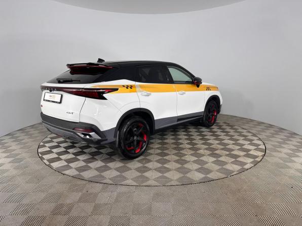 Omoda C5 I с пробегом 2022 года, цена 1 494 000 рублей, 134042 км, внедорожник, Автокод Объявления