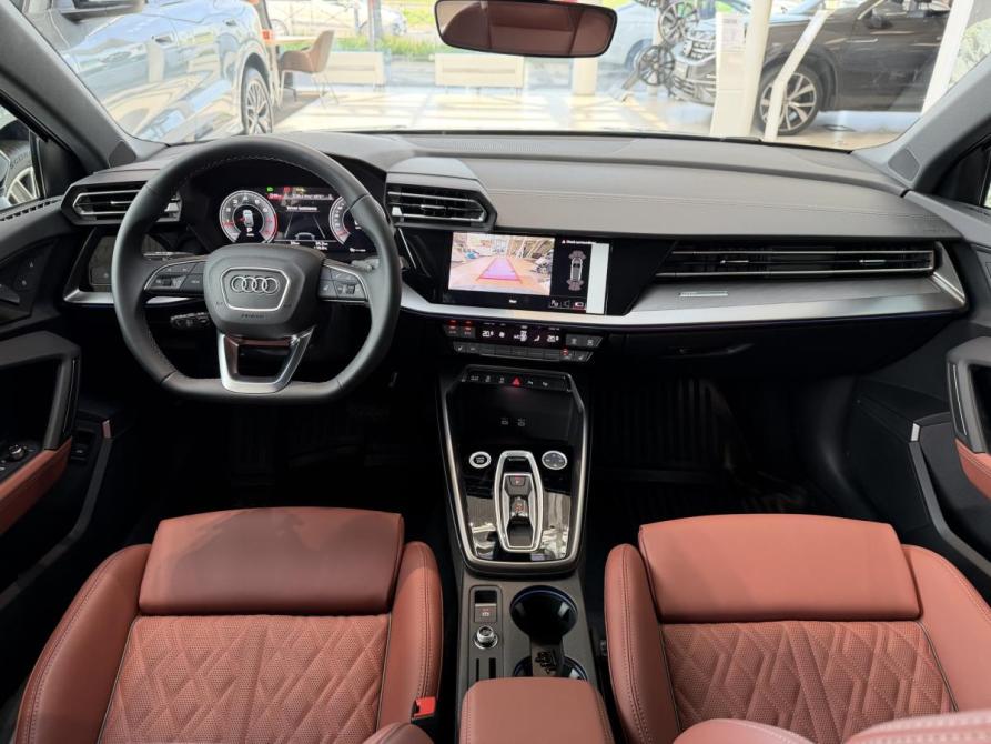 Audi A3 IV (8Y) Рестайлинг Санкт-Петербург  - изображение 13