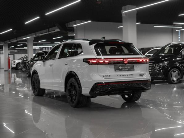Volkswagen Tiguan III (China Market) с пробегом 2026 года, цена 4 900 000 рублей, 14 км, внедорожник, Автокод Объявления