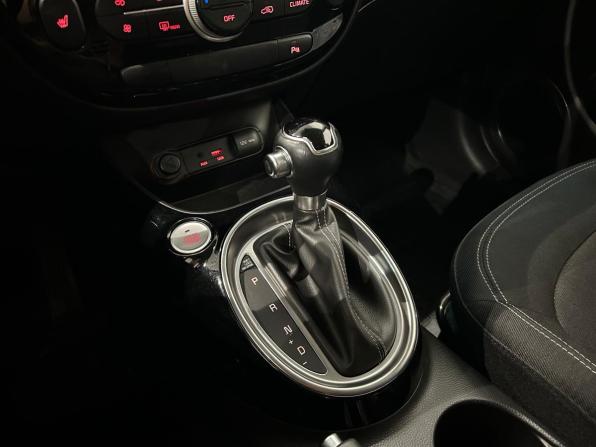 Kia Soul II Рестайлинг с пробегом 2018 года, цена 1 519 000 рублей, 85191 км, хэтчбек, Автокод Объявления