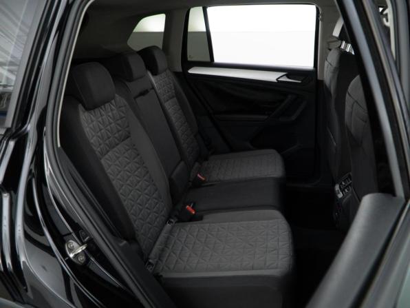 Volkswagen Tiguan II Рестайлинг с пробегом 2021 года, цена 3 188 888 рублей, 144623 км, внедорожник, Автокод Объявления