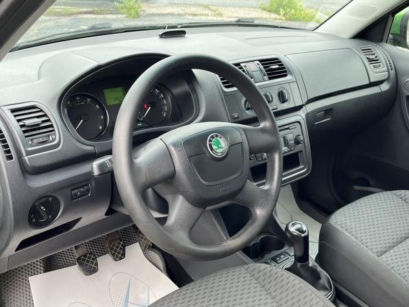 Skoda Fabia II Рестайлинг с пробегом 2012 года, цена 450 000 рублей, 184613 км, хэтчбек, Автокод Объявления