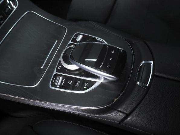 Mercedes-Benz E-Класс V (W213 S213 C238) с пробегом 2020 года, цена 2 890 000 рублей, 108072 км, седан, Автокод Объявления
