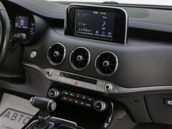 Kia Stinger I с пробегом 2018 года, цена 1 459 000 рублей, 80437 км, лифтбек, Автокод Объявления