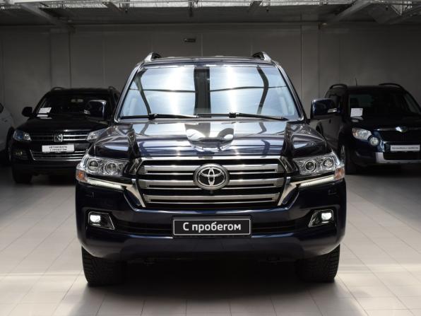 Toyota Land Cruiser 200 Series Рестайлинг 2 с пробегом 2017 года, цена 5 700 000 рублей, 78230 км, внедорожник, Автокод Объявления
