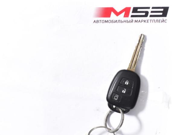 Toyota Noah III (R80) с пробегом 2014 года, цена 2 074 995 рублей, 237631 км, минивэн, Автокод Объявления