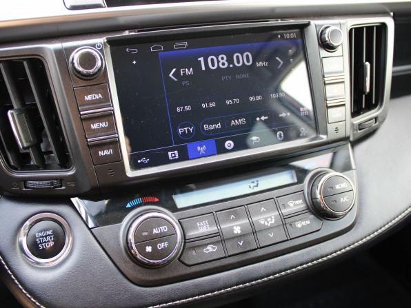 Toyota RAV4 IV (XA40) Рестайлинг с пробегом 2017 года, цена 2 759 000 рублей, 86842 км, внедорожник, Автокод Объявления