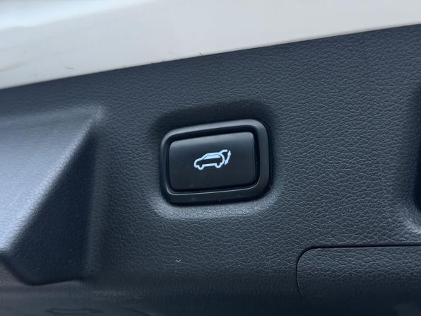 Hyundai Santa Fe IV с пробегом 2020 года, цена 3 050 000 рублей, 144433 км, внедорожник, Автокод Объявления