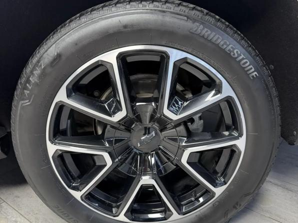 Chevrolet Tahoe V с пробегом 2021 года, цена 7 450 000 рублей, 70136 км, внедорожник, Автокод Объявления