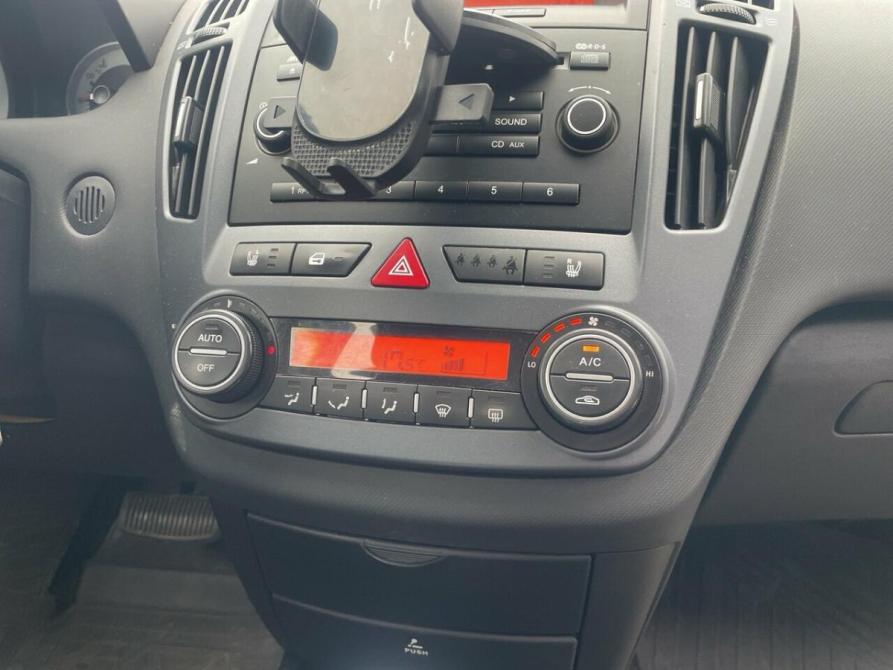Kia Ceed I Санкт-Петербург  - изображение 7