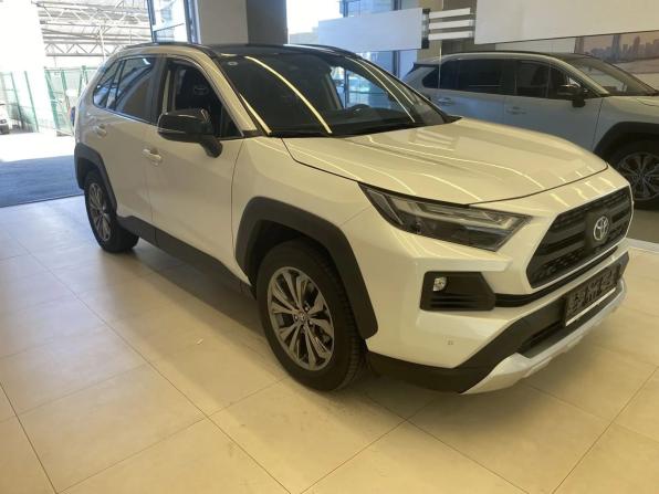 Toyota RAV4 V (XA50) с пробегом 2023 года, цена 3 650 000 рублей, 44421 км, внедорожник, Автокод Объявления