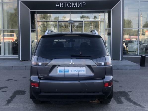 Mitsubishi Outlander II с пробегом 2008 года, цена 909 000 рублей, 235000 км, внедорожник, Автокод Объявления